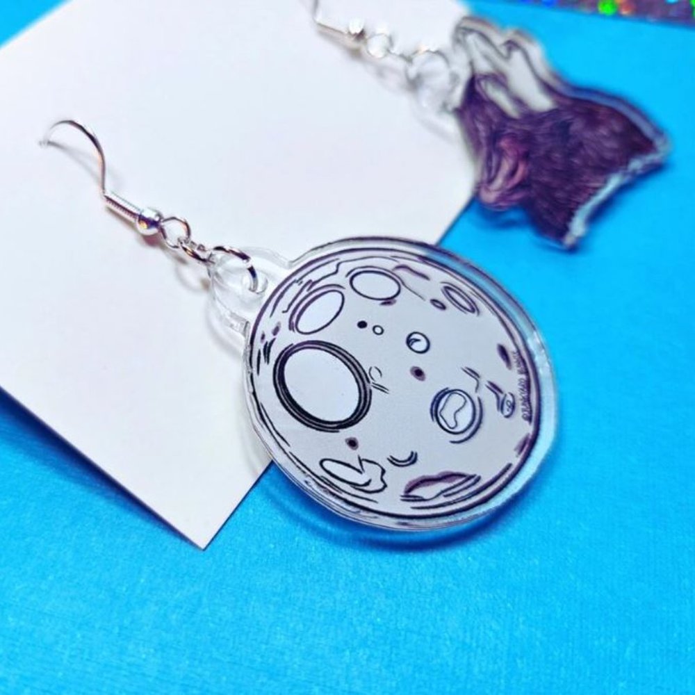 Wolf and Full Moon Acrylic Earrings - Picture 3 of 3